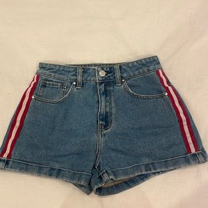 Pacsun blue mom shorts with red stripes